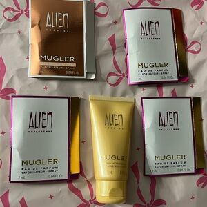 Mugler Alien Goddess Perfuming Body Lotion in Gold